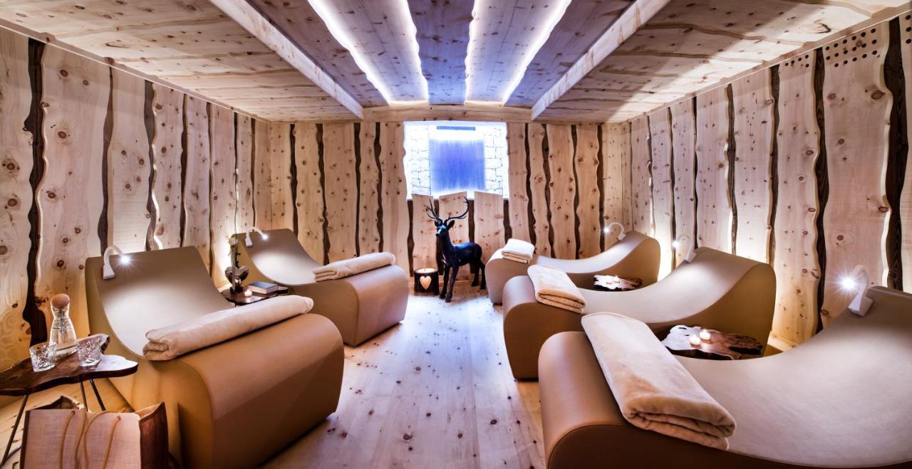 Hotel Rosa Eco Alpine Spa อัลเป ดิ ซิวซี ภายนอก รูปภาพ